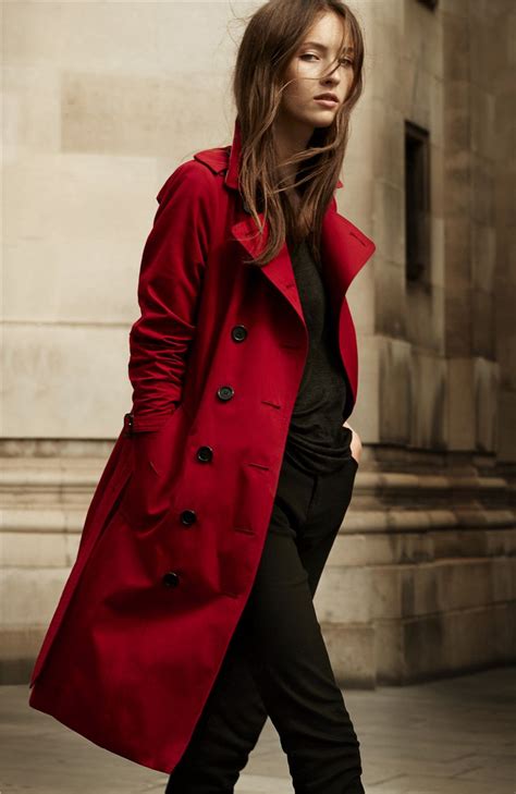 Buy Burberry: New and Seasonal Styles 